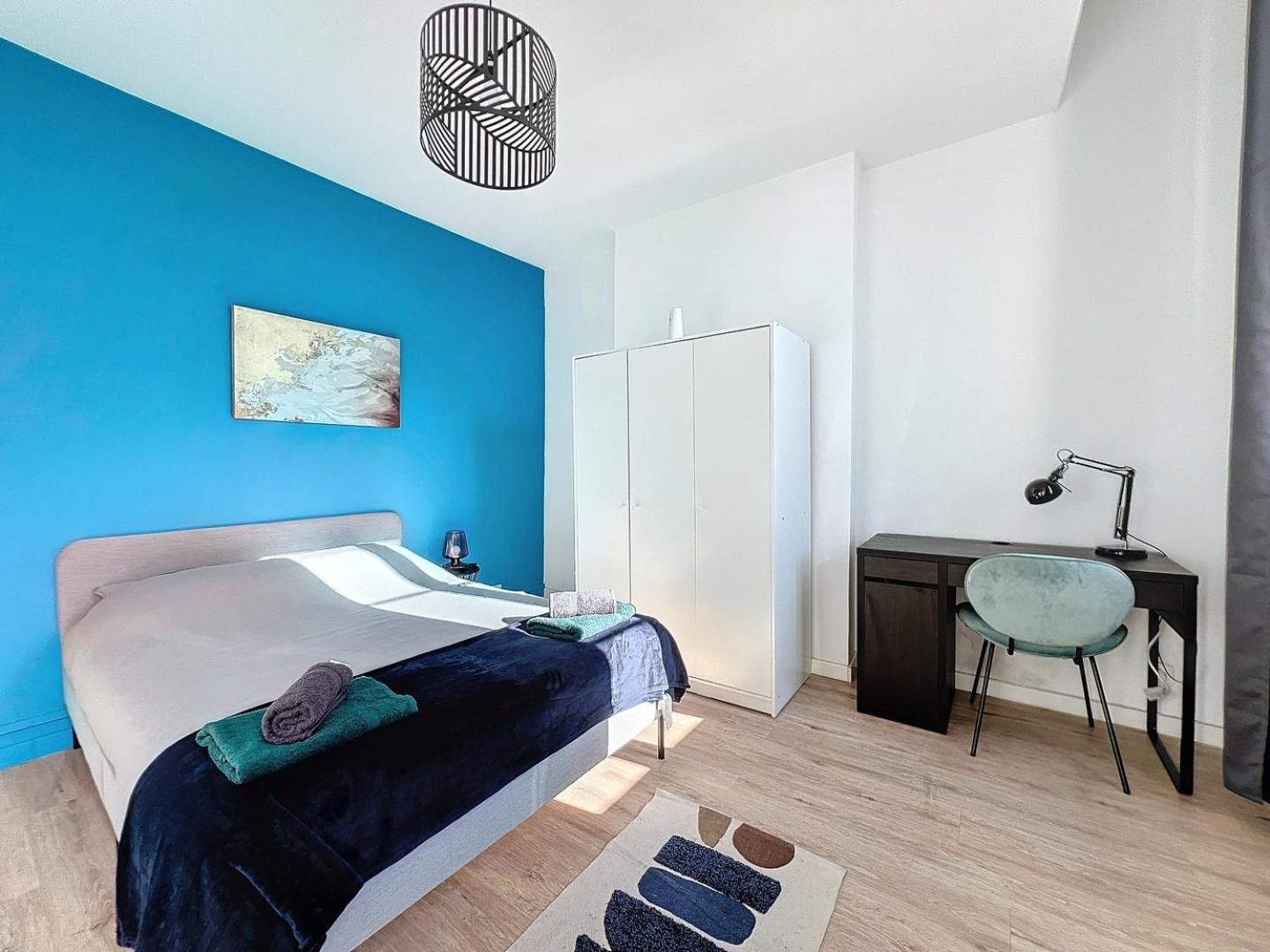Grand Appartement Central - Trois Chambres - Les Freres De La Loc' Марсель Экстерьер фото